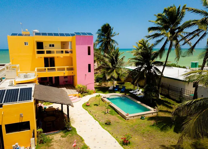 Hotel Flamingos Inn