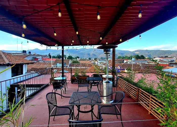 Ganesha Hotel