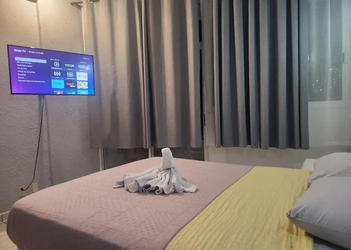 1 Bedroom Apt With Ac , Tv , Wi-Fi Near Dt And Beach