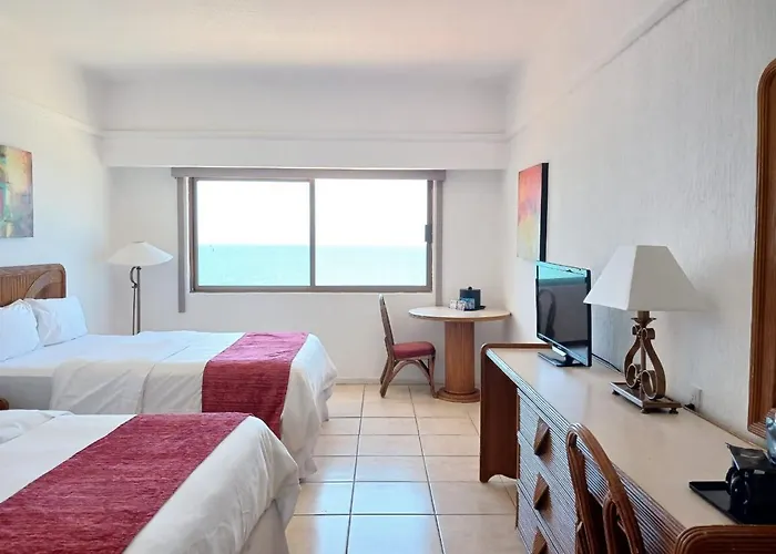 Hotel San Carlos Plaza