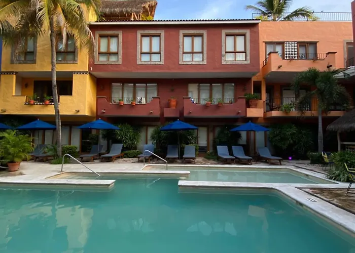 Casa Loteria -Pueblito Sayulita- Colorful, Family And Relax Experience With Private Parking And Pool