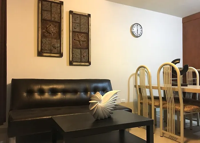 Fantastic & Cozy #4: Condo Close To The Beach