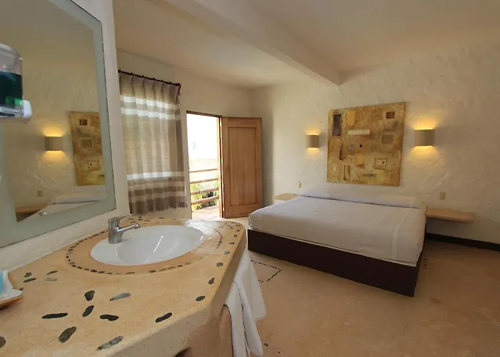 Hotel Plaza Tangolunda