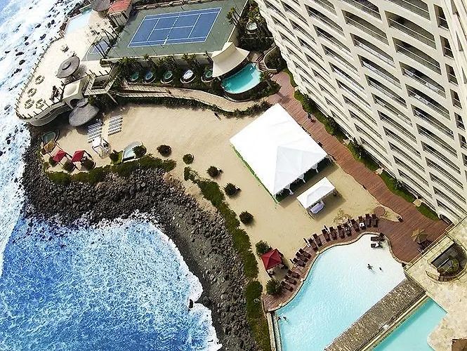 Las Olas Resort & Spa
