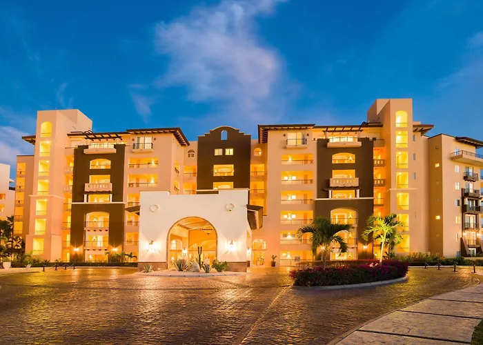 Villa Del Arco Residences