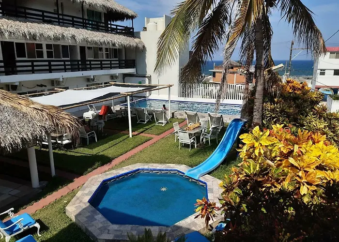 Hotel Villas Del Rey