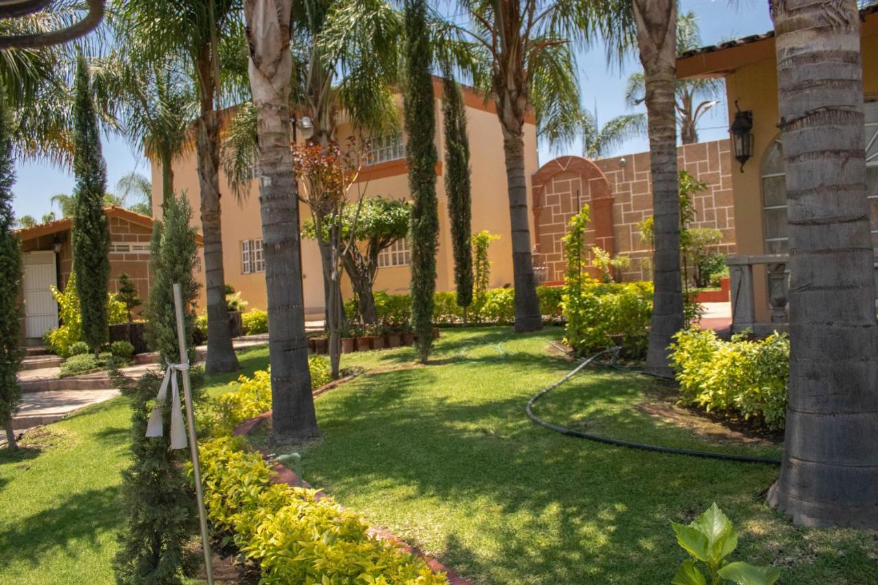 Holiday park Hacienda Santa Irene *