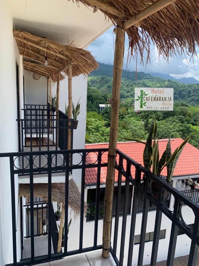 Cafenaranja Hotel