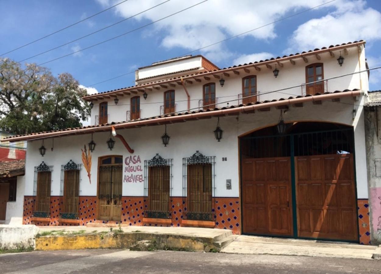 Casa Miguel Arcangel Hotel 3*