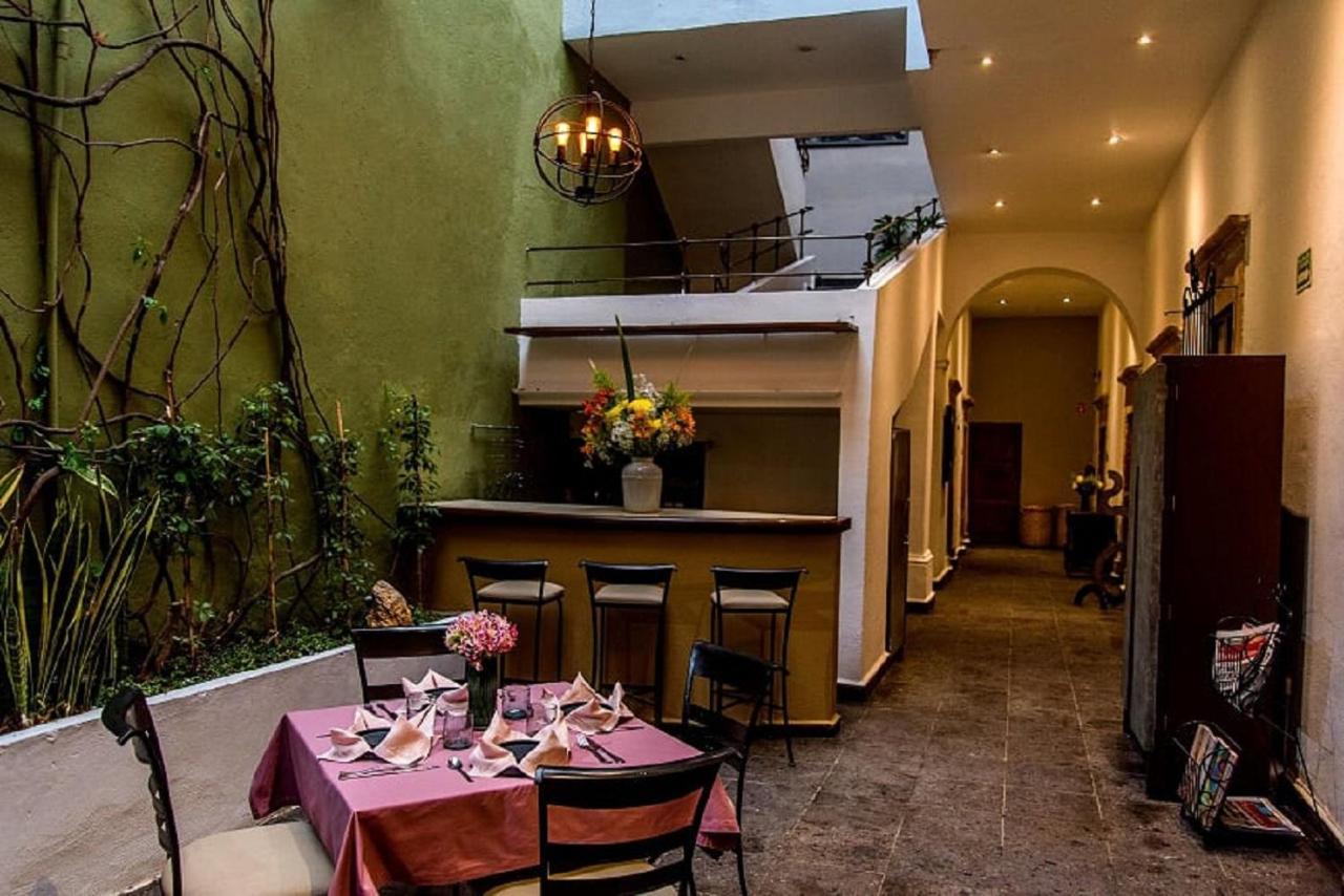 Bed & Breakfast Casa Aspeytia Boutique 3*