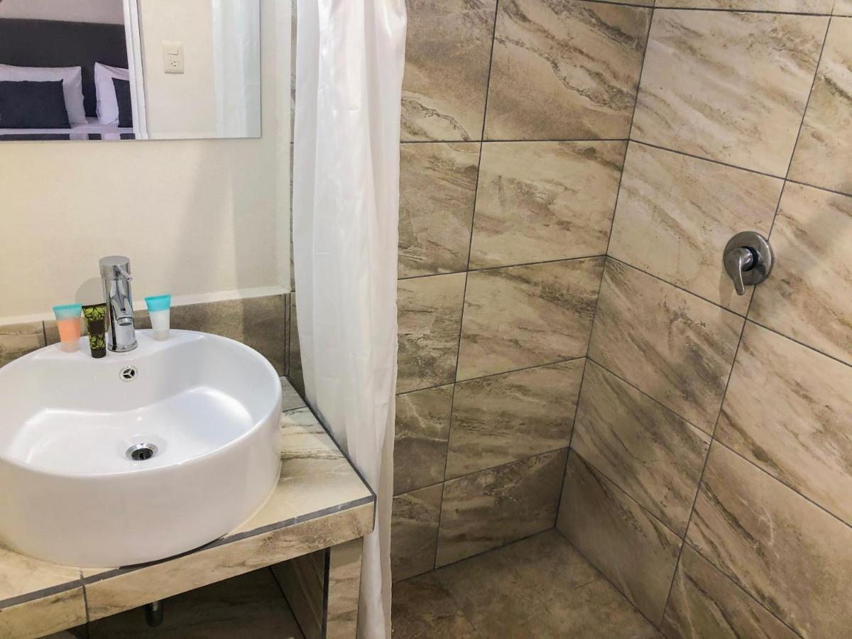 Hotel Aohom Santuario & 3*