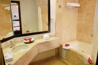 Hotel Playa Del Sol Los Cabos 5*
