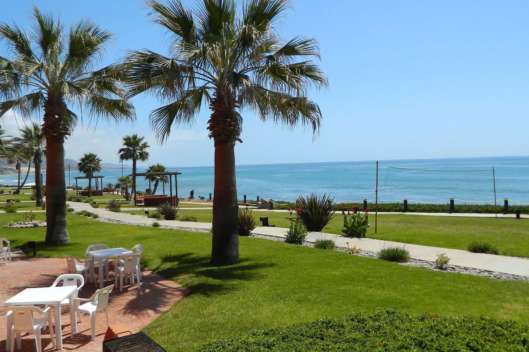 Puerto Nuevo Baja & 4*