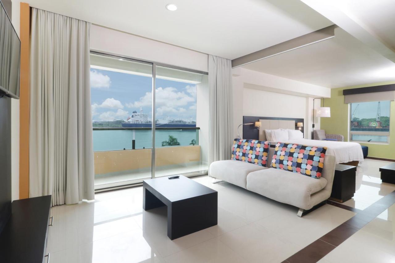 Express - Tuxpan By Ihg Hotel 4*