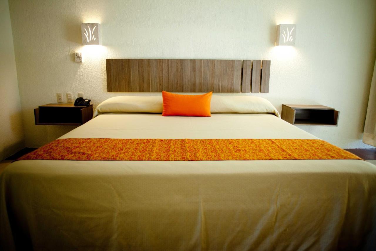 Hotel Plaza 4*
