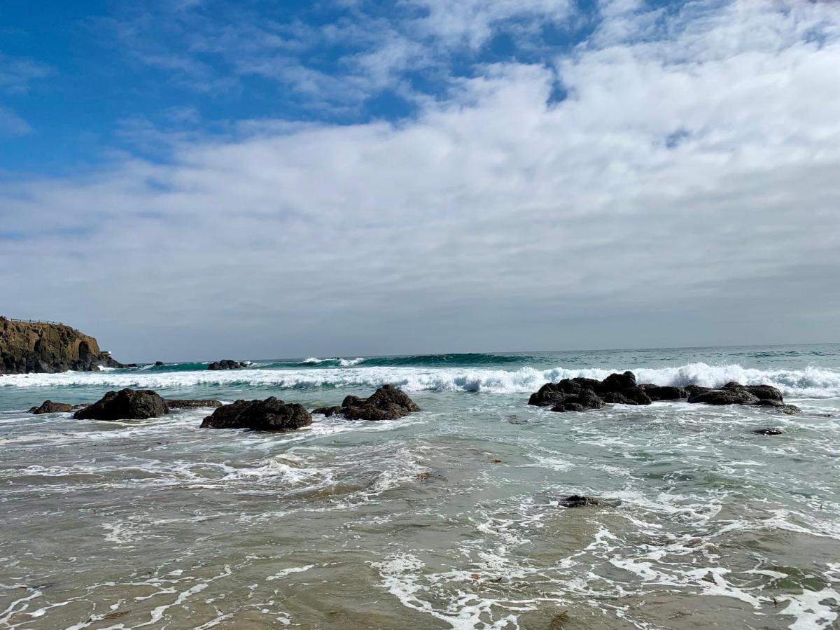 House Sleeps 14 & Steps To Sandy Mins To Downtown Rosarito