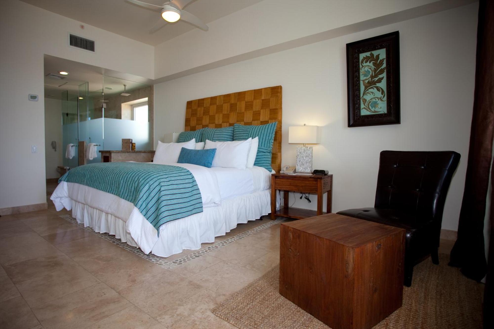 Resort Cabo And