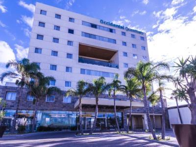 Hotel Western Crown Victoria 4*