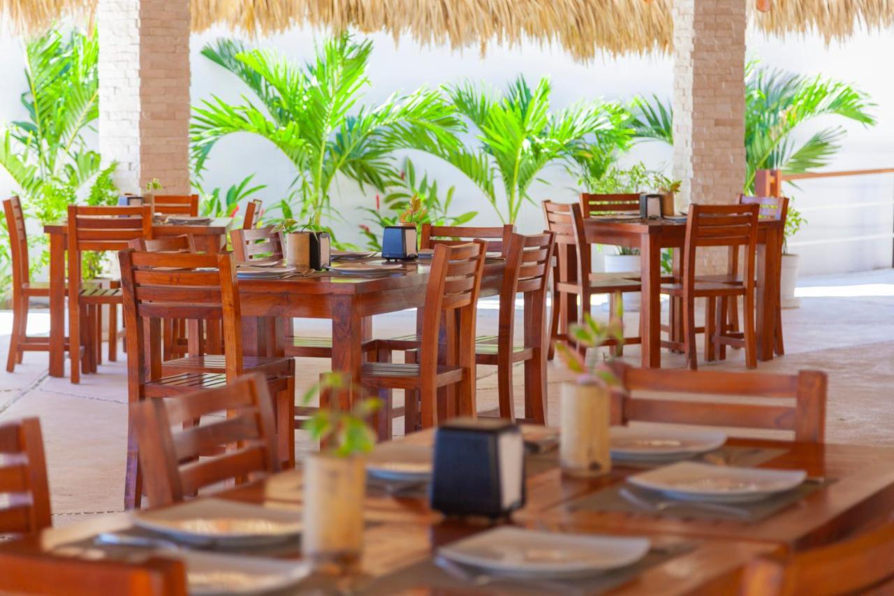 Marina & Club Santa Cruz Huatulco