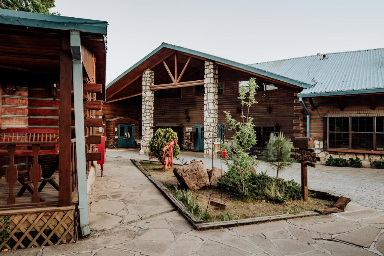 The At Eco - &