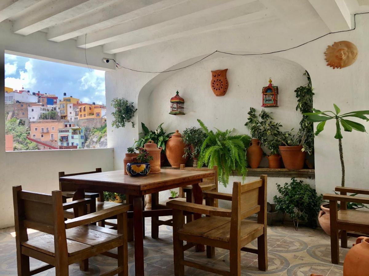Casa Tecolote Hotel *