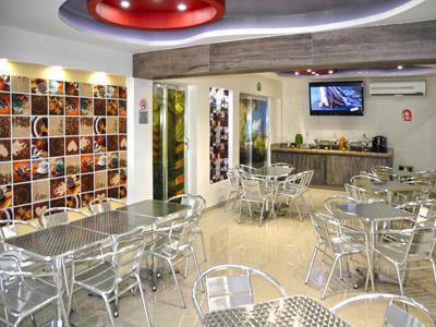 Yakar Hotel