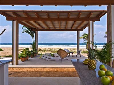 Marea Beachfront Zihuatanejo