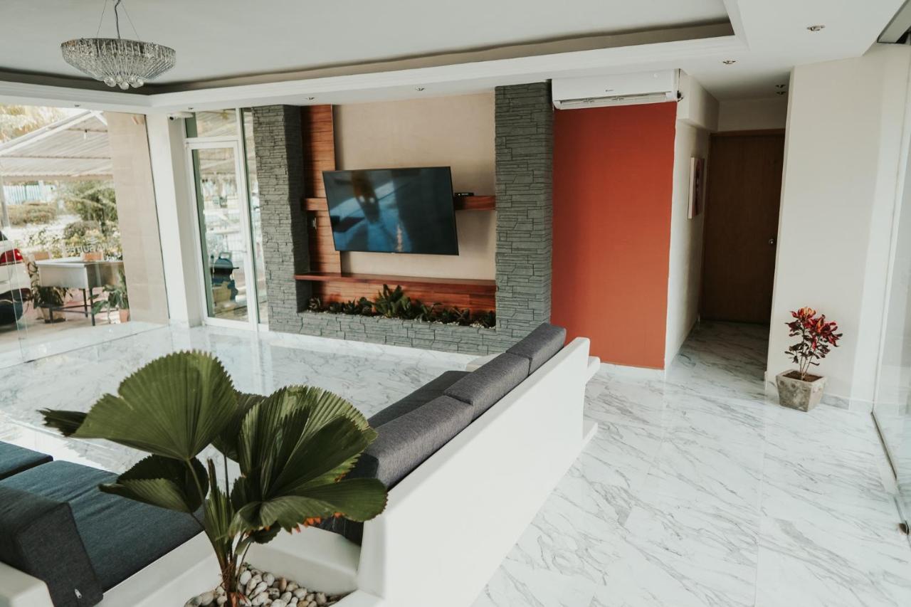 Sara 4* Ixtapa (Guerrero)