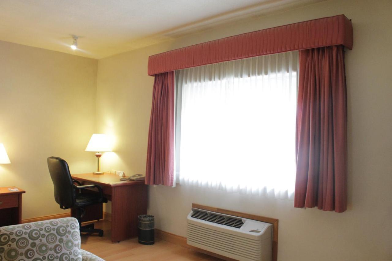 Express By Ihg 4*