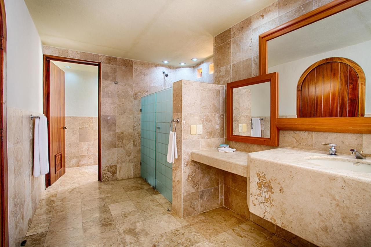 Garza Canela Hotel 4*