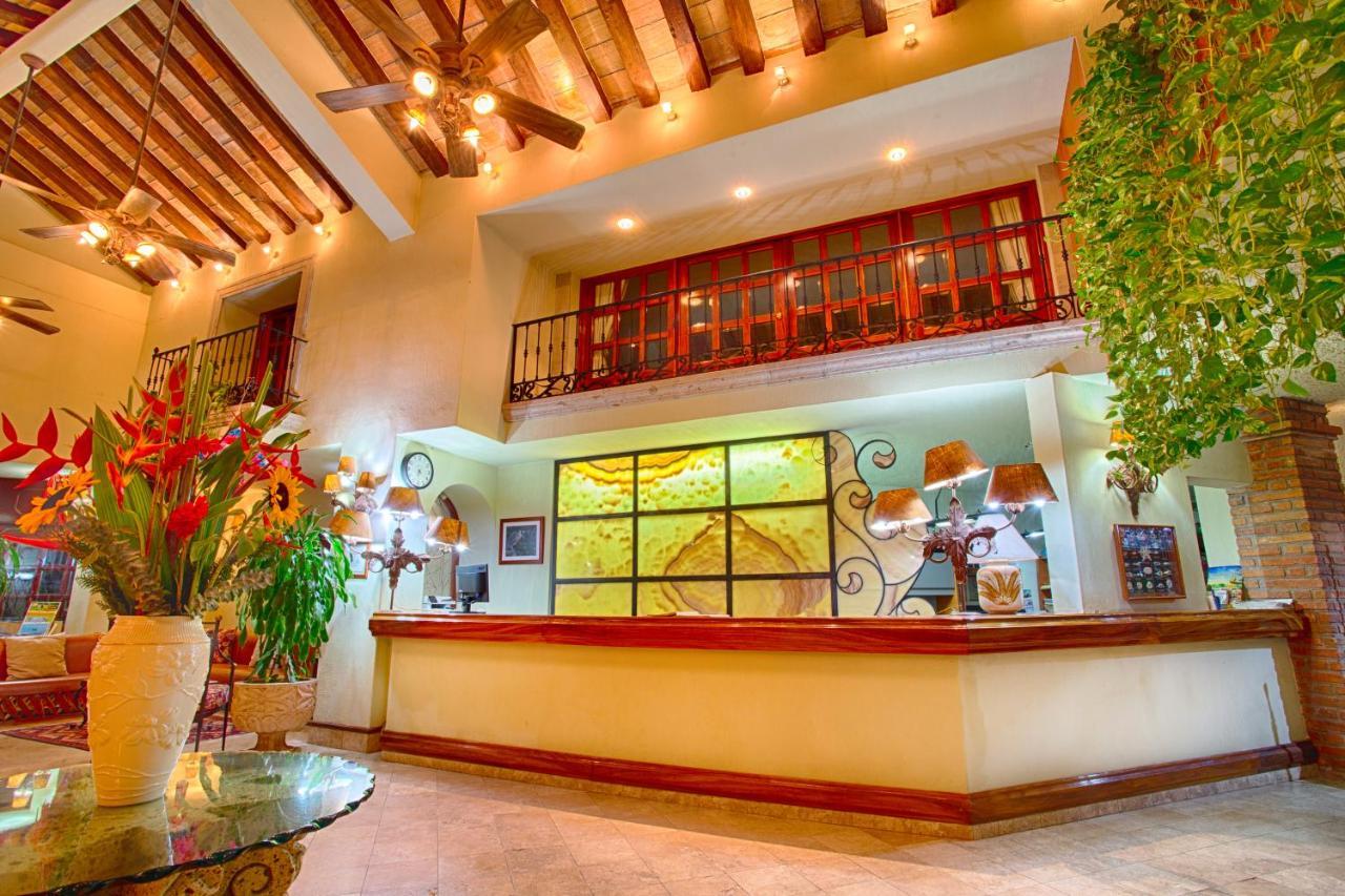 Hotel Garza Canela