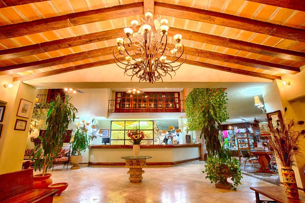 Garza Canela Hotel 4*