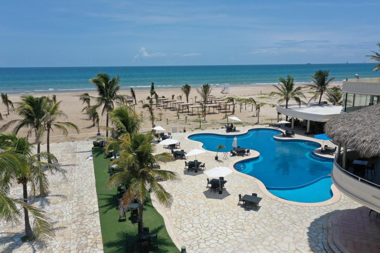 Hotel Arenas Del Mar