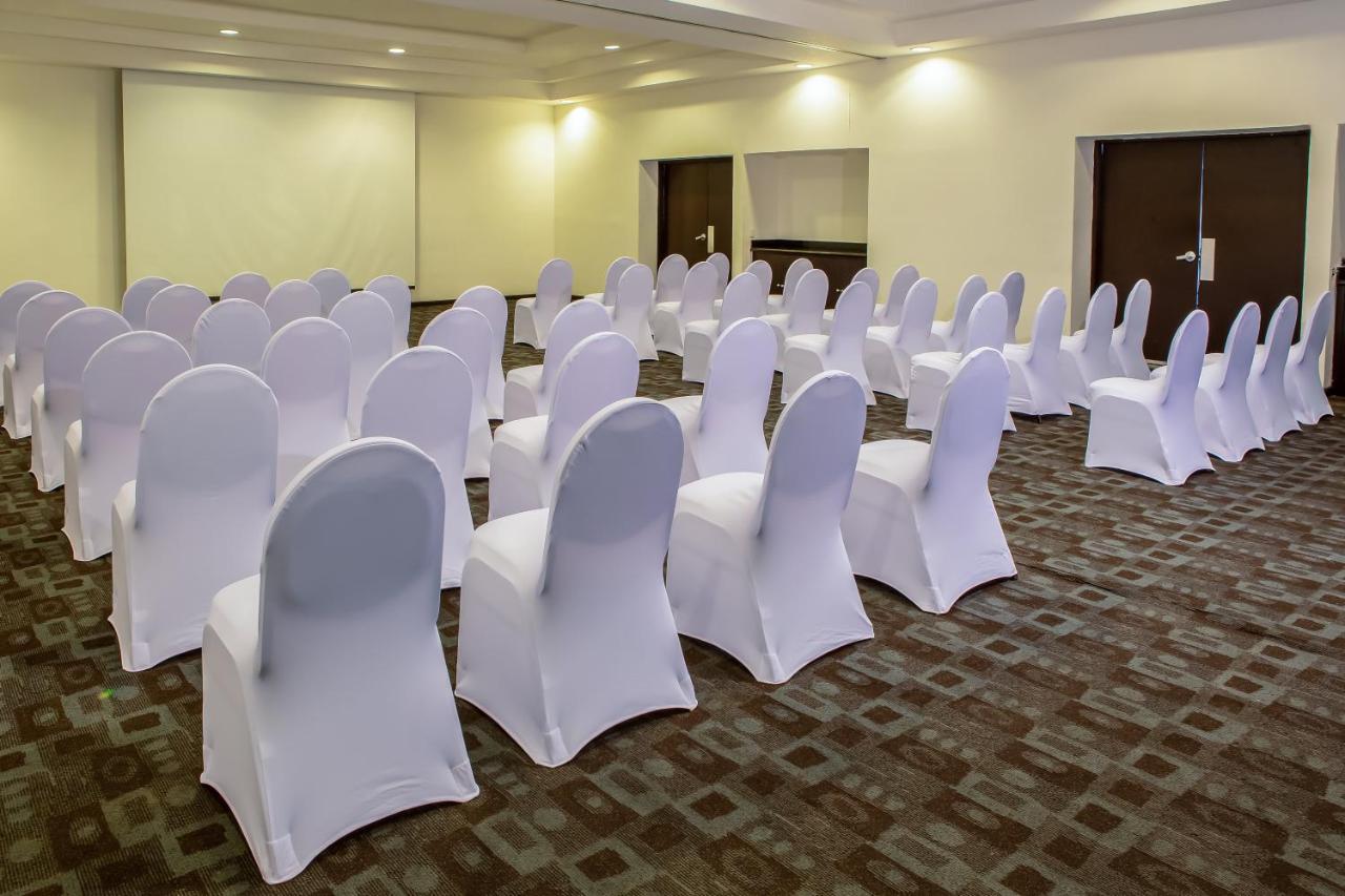Fiesta Hotel 4*