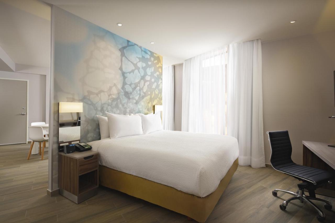 Hotel Fiesta & Loft 4*