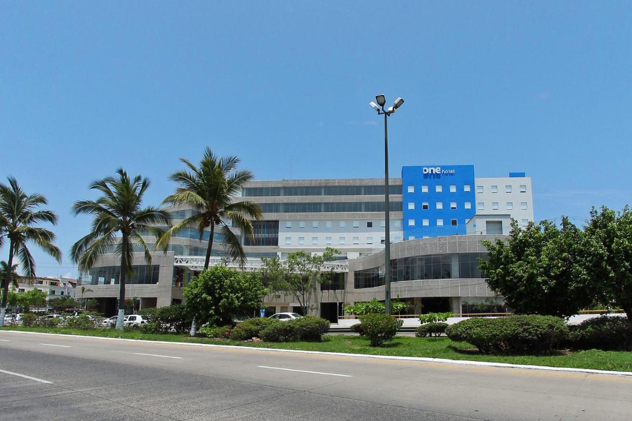 One Aeropuerto Hotel Puerto Vallarta