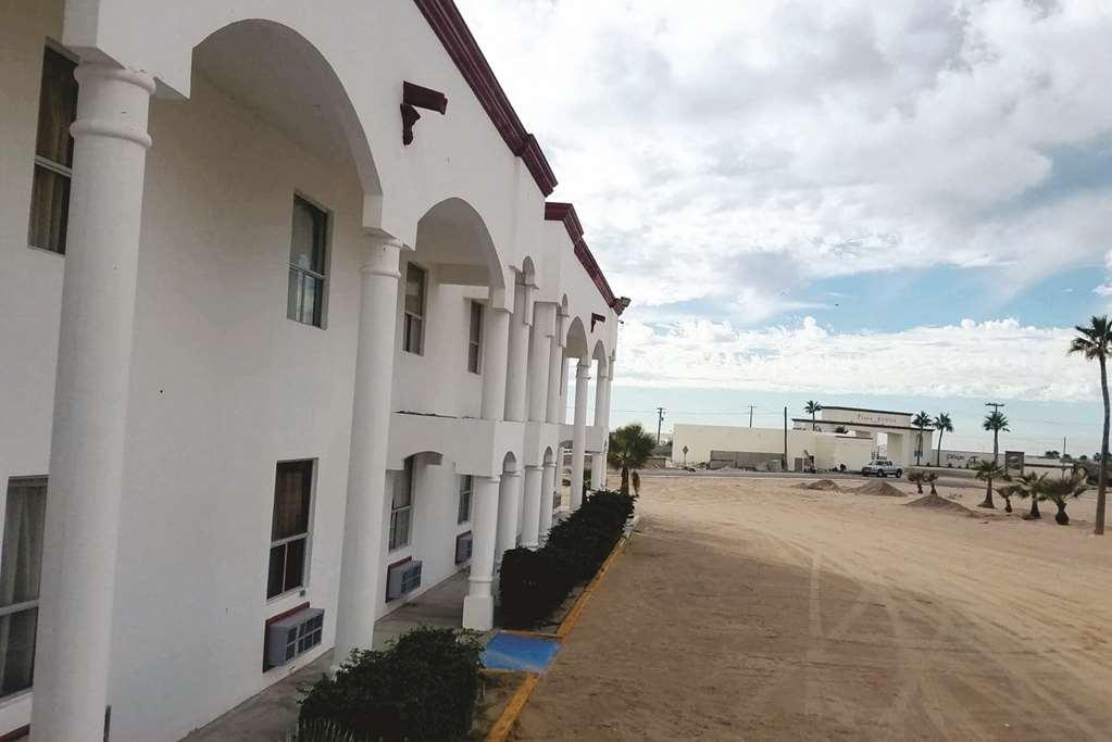 Western Laos Mar & Hotel Puerto Penasco