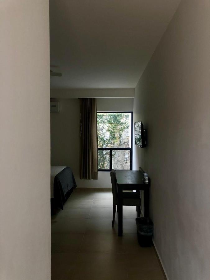 Hotel Casa Blanca