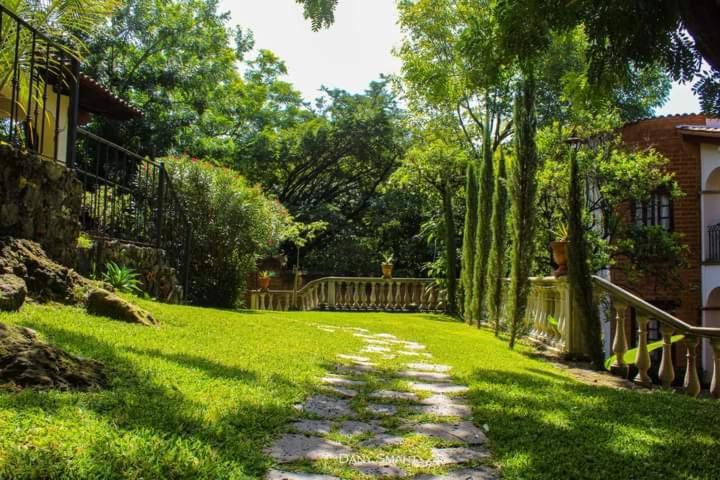 Hacienda Maria Elena *