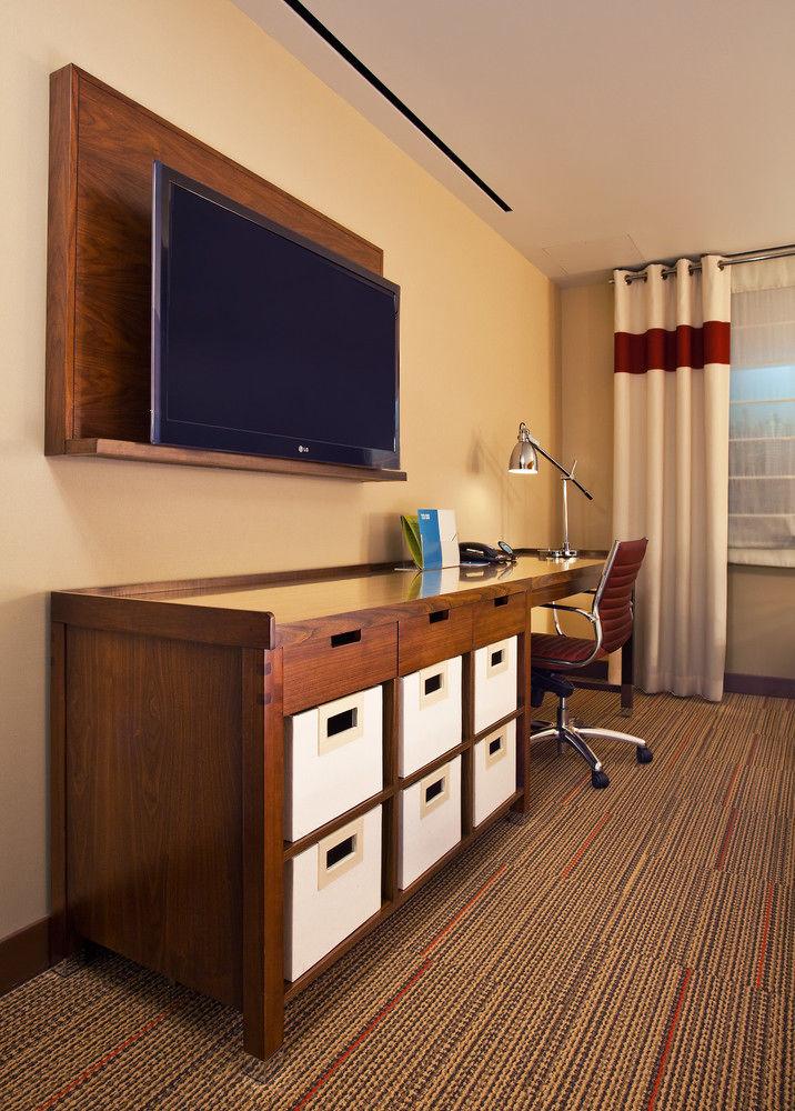 Four Points By Sheraton Hotel