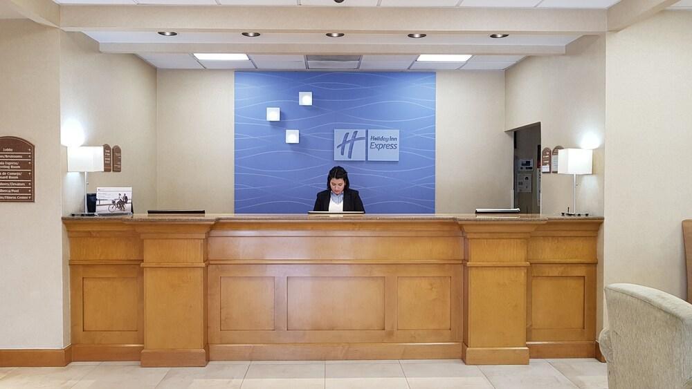 Express Zona Aeropuerto By Ihg Hotel