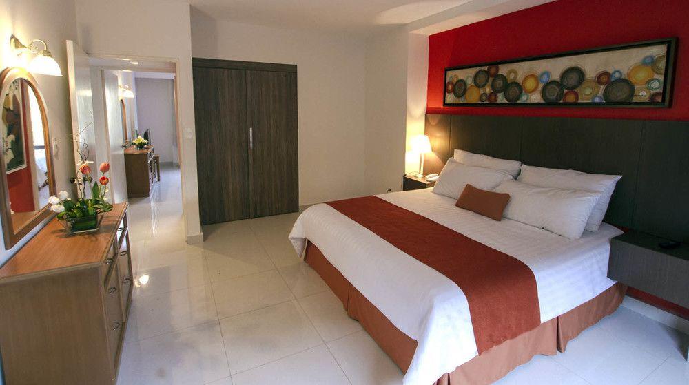 Hotel Bahia Escondida