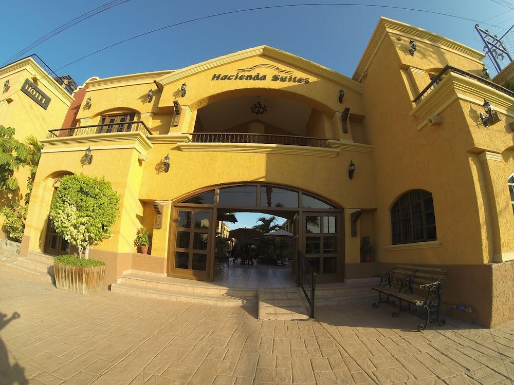 Hacienda Loreto Hotel 3*
