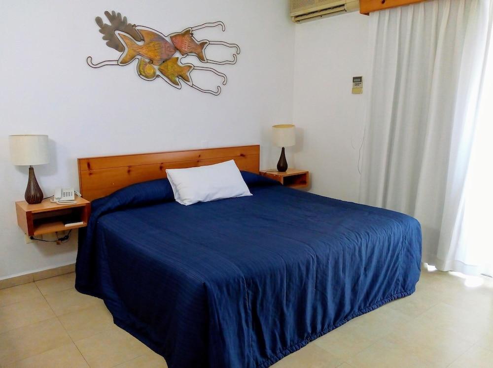 Perla Hotel 3*