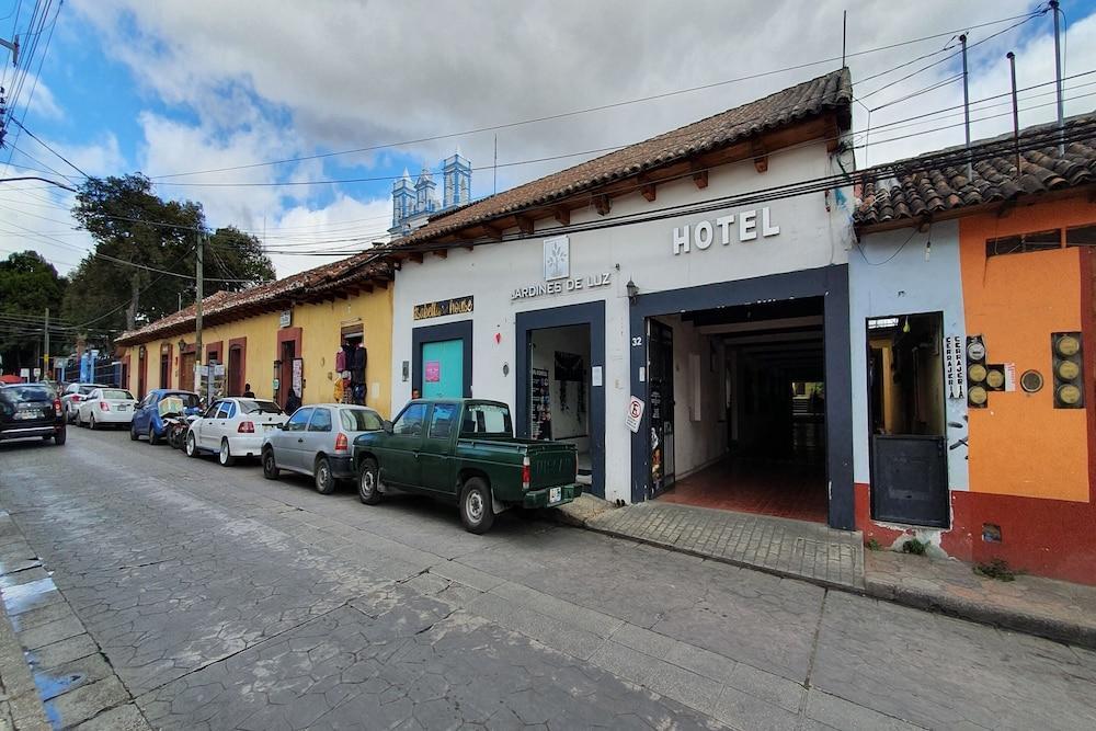 Jardines De Luz Hotel 3*