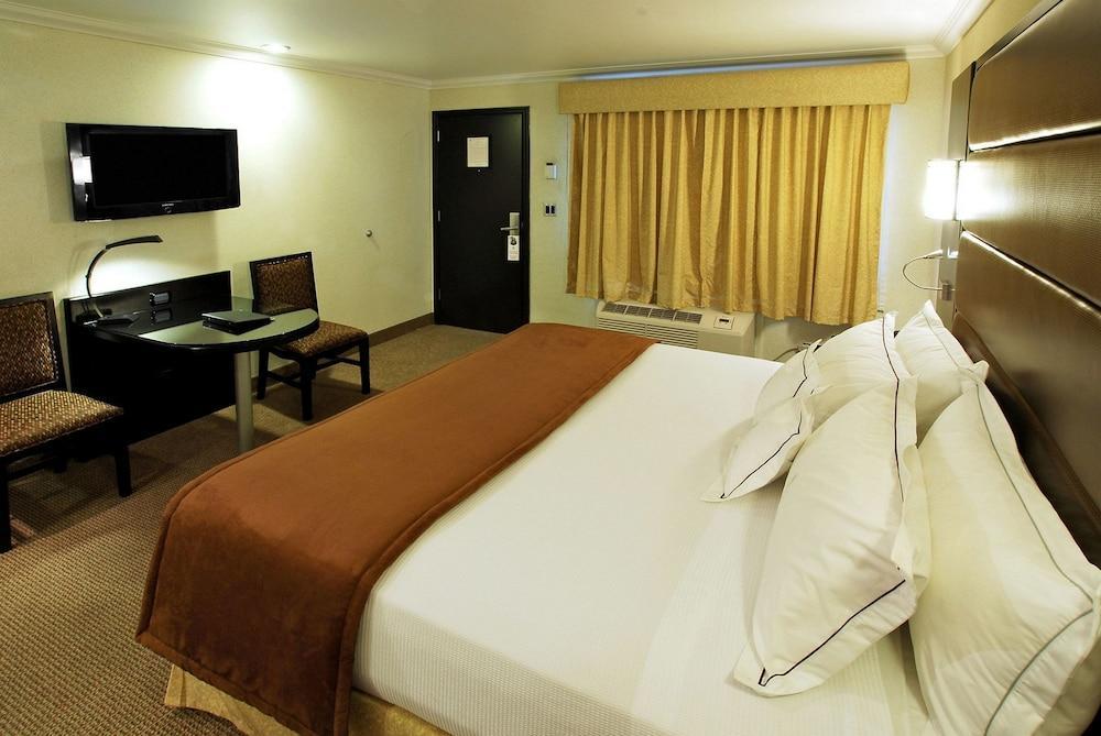 Real Del Rio Hotel