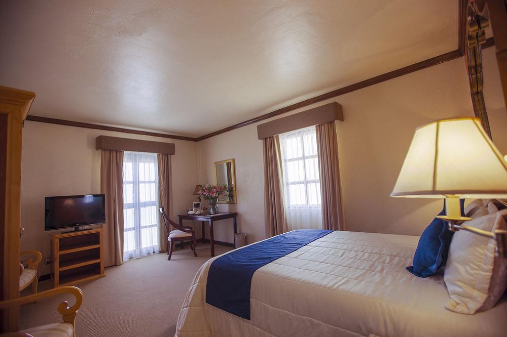 Hotel Meson De Jobito