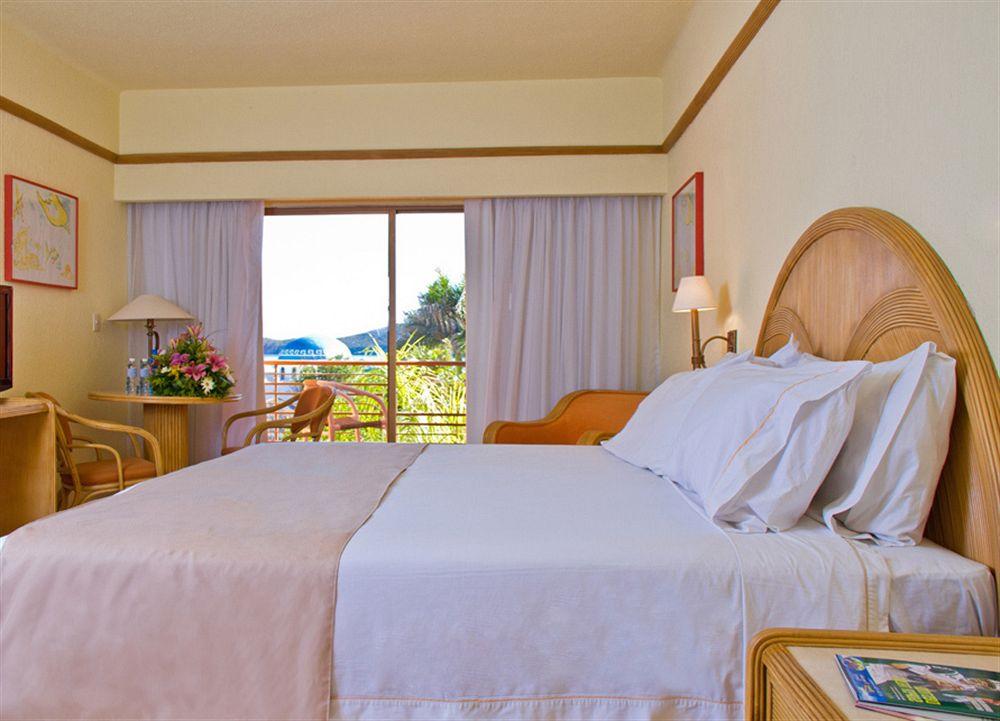 San Carlos Plaza & Hotel 4*