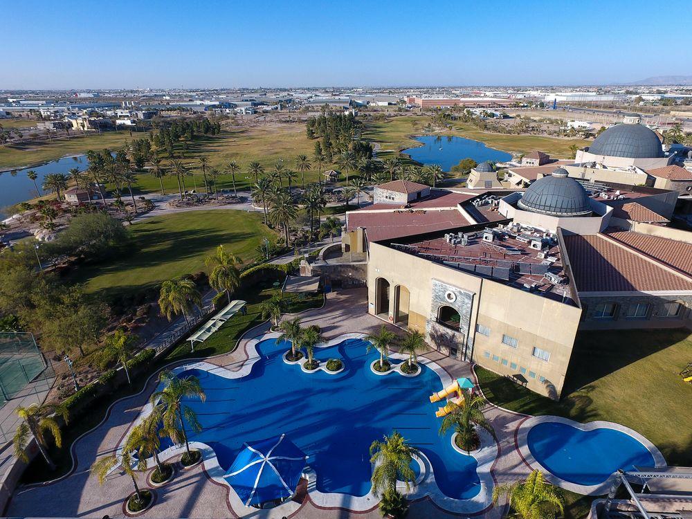 Hotel Azul Talavera Country Club