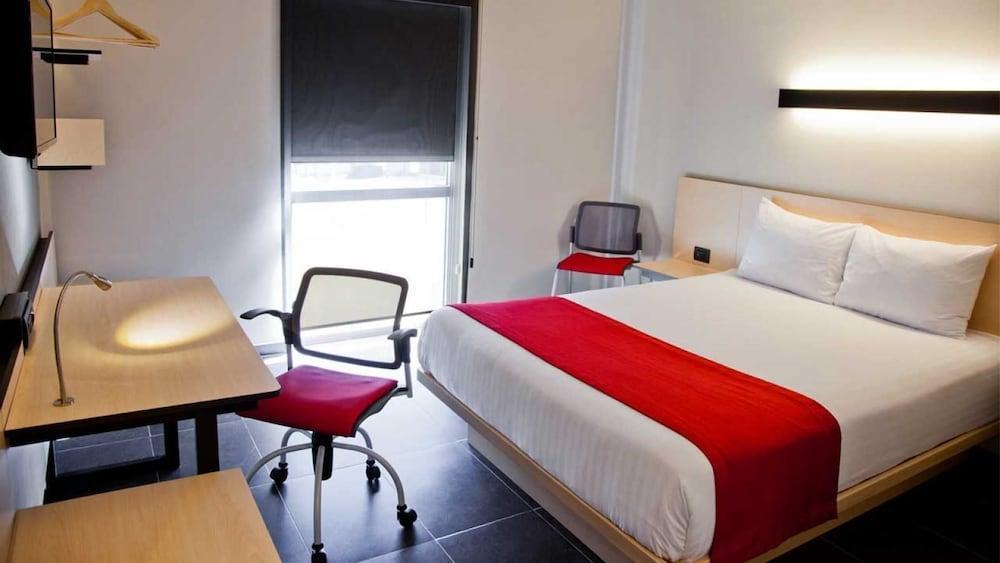 Express By Marriott Paraiso
